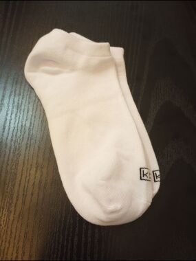 KB White Low-Cut Ankle Cotton Socks